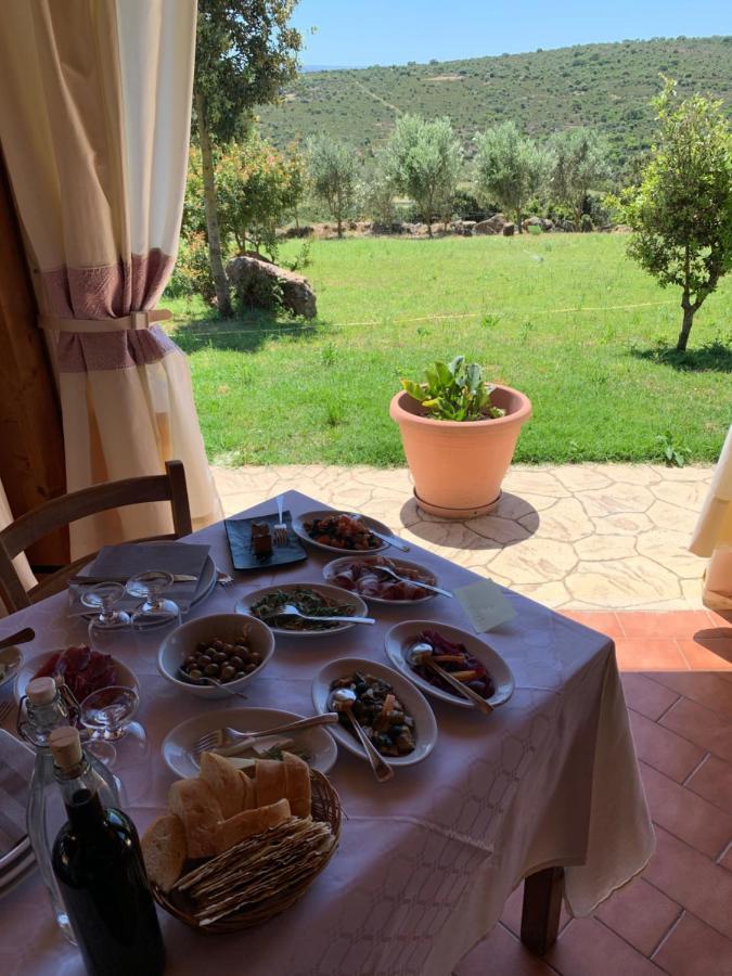 Agriturismo B&B Casteldoria Santa Maria  Bagian luar foto