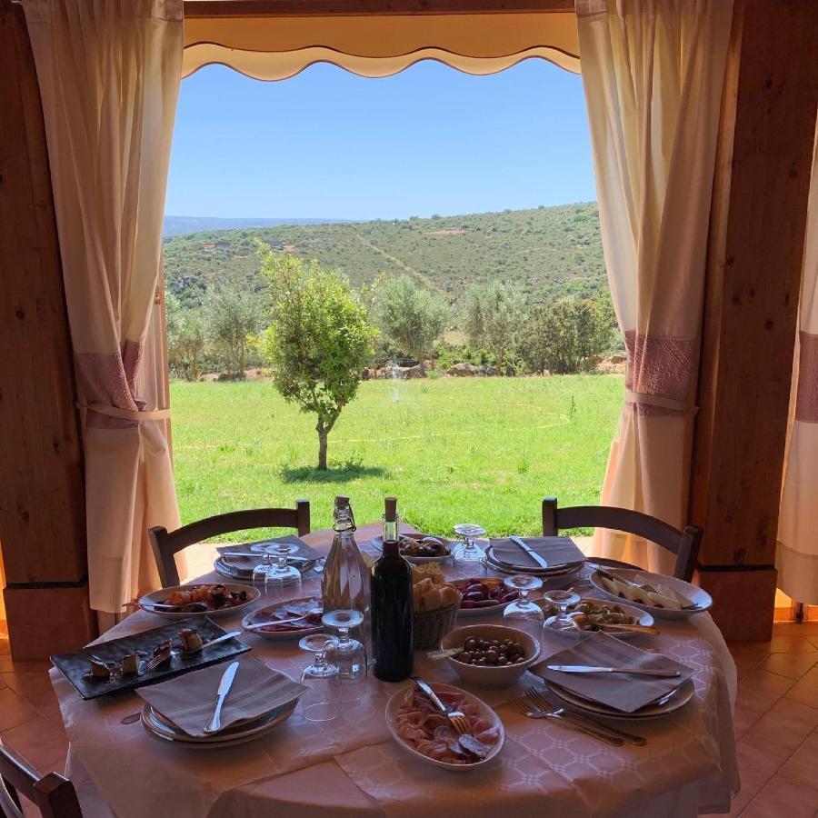 Agriturismo B&B Casteldoria Santa Maria  Bagian luar foto