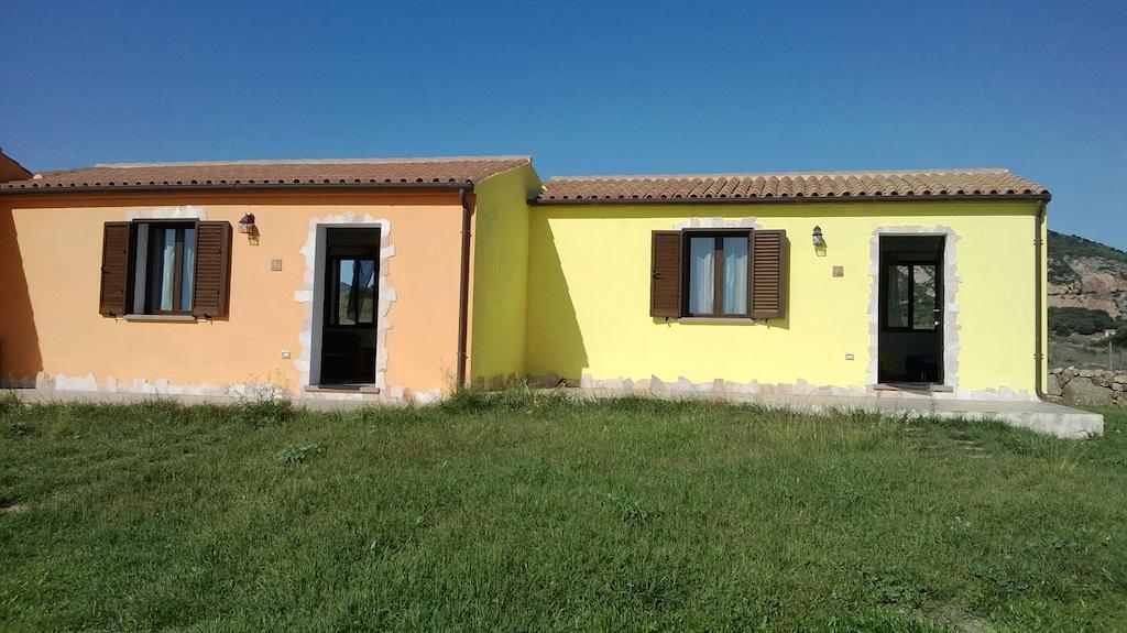 Agriturismo B&B Casteldoria Santa Maria  Bagian luar foto