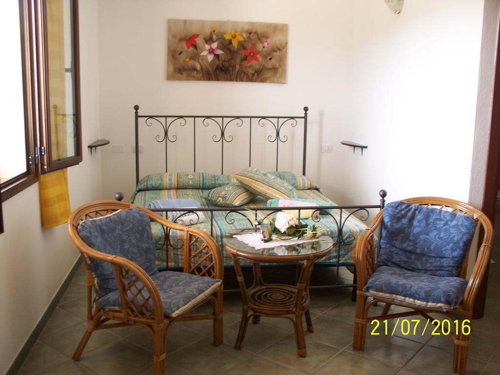 Agriturismo B&B Casteldoria Santa Maria  Bagian luar foto
