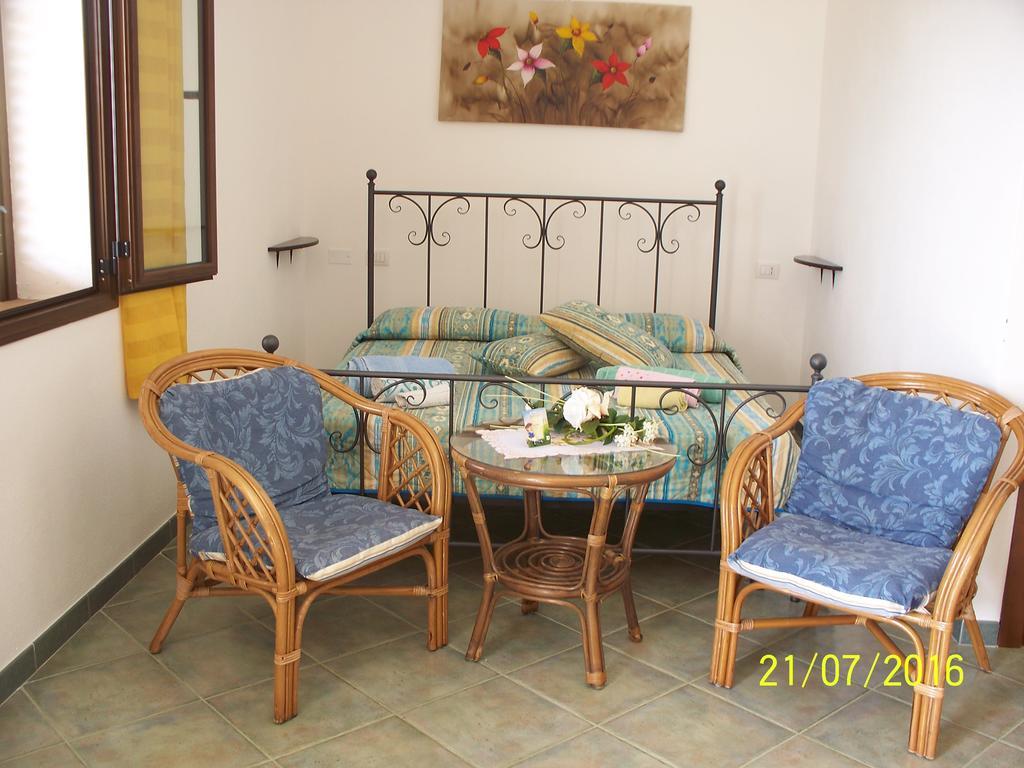 Agriturismo B&B Casteldoria Santa Maria  Bagian luar foto