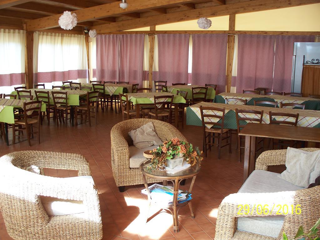 Agriturismo B&B Casteldoria Santa Maria  Bagian luar foto